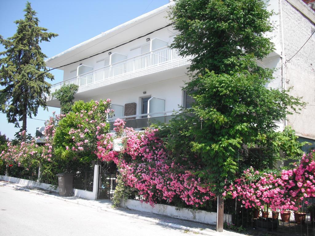 Aris House Apartment Paralía Exterior foto